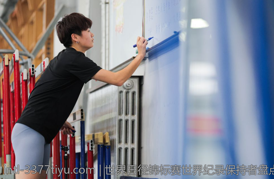 高尔夫球比赛奖项设置与奖励机制